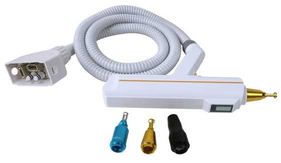 532nm 1064nm 1320nm Q Switch ND Yag Máy laser cho làm trắng da / vòng tròn đen