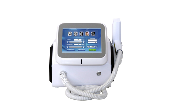 Máy laser Q Switch ND Yag tùy chỉnh để loại bỏ hình xăm / điều trị mụn trứng cá